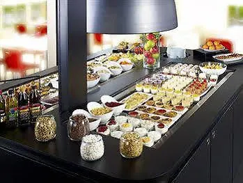 Campanile Dax - ホテル 2*